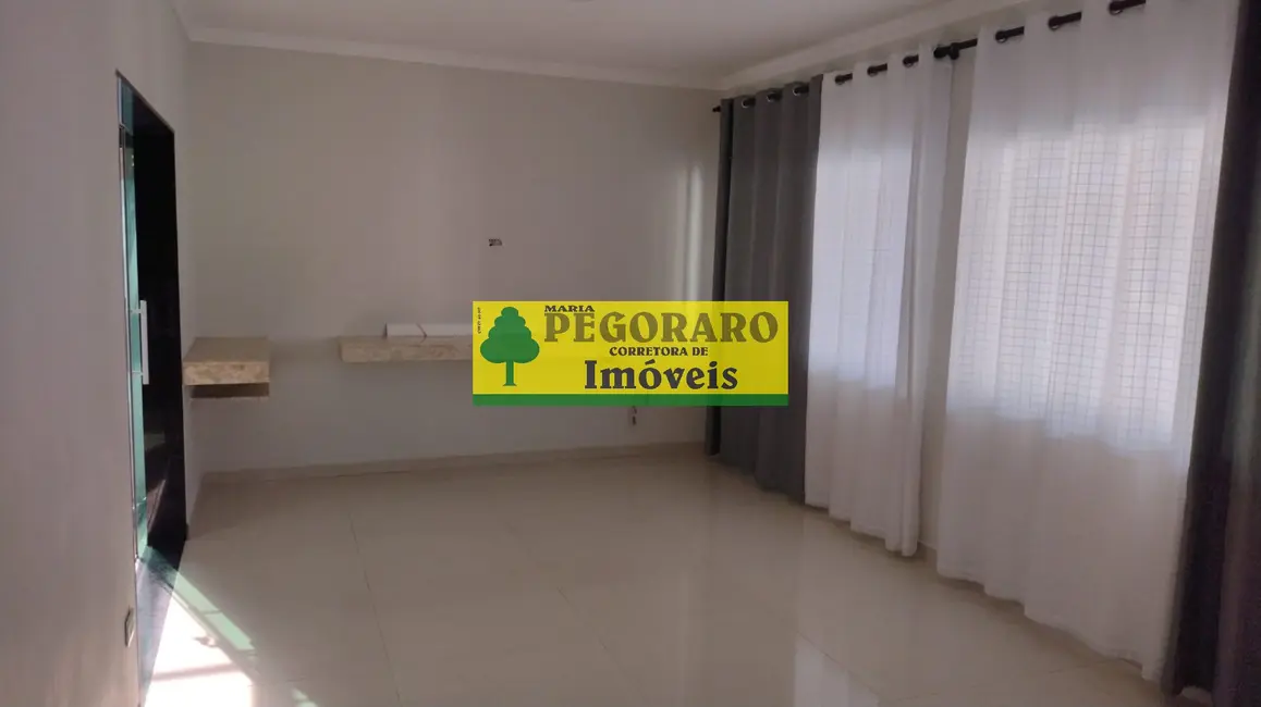 Casa com 4 quartos à venda, 205m2 em Martim de Sá, Caraguatatuba - SP - imagem 5 Foto 5 de Casa com 4 quartos à venda, 205m2 em Martim de Sá, Caraguatatuba - SP