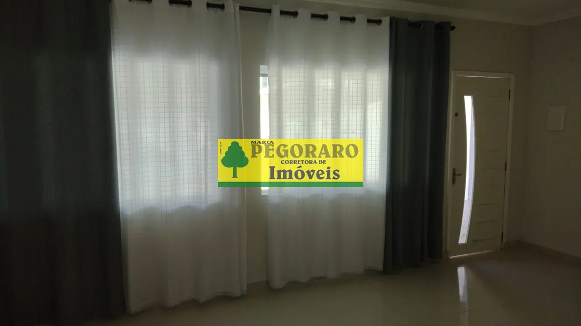 Casa com 4 quartos à venda, 205m2 em Martim de Sá, Caraguatatuba - SP - imagem 4 Foto 4 de Casa com 4 quartos à venda, 205m2 em Martim de Sá, Caraguatatuba - SP