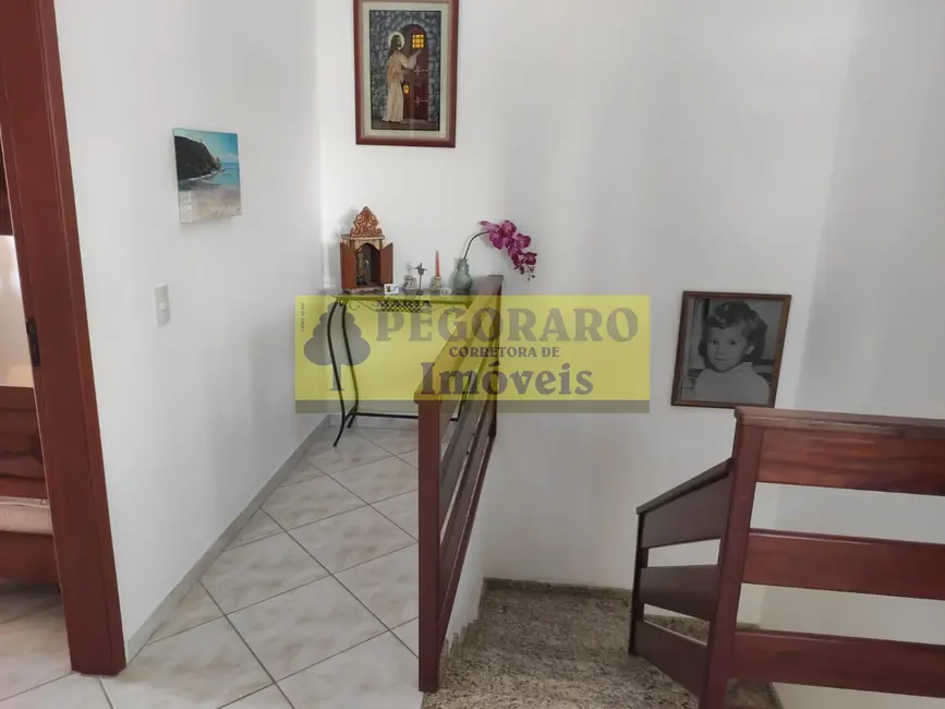 Foto 7 de Casa com 6 quartos à venda, 250m2 em Martim de Sá, Caraguatatuba - SP