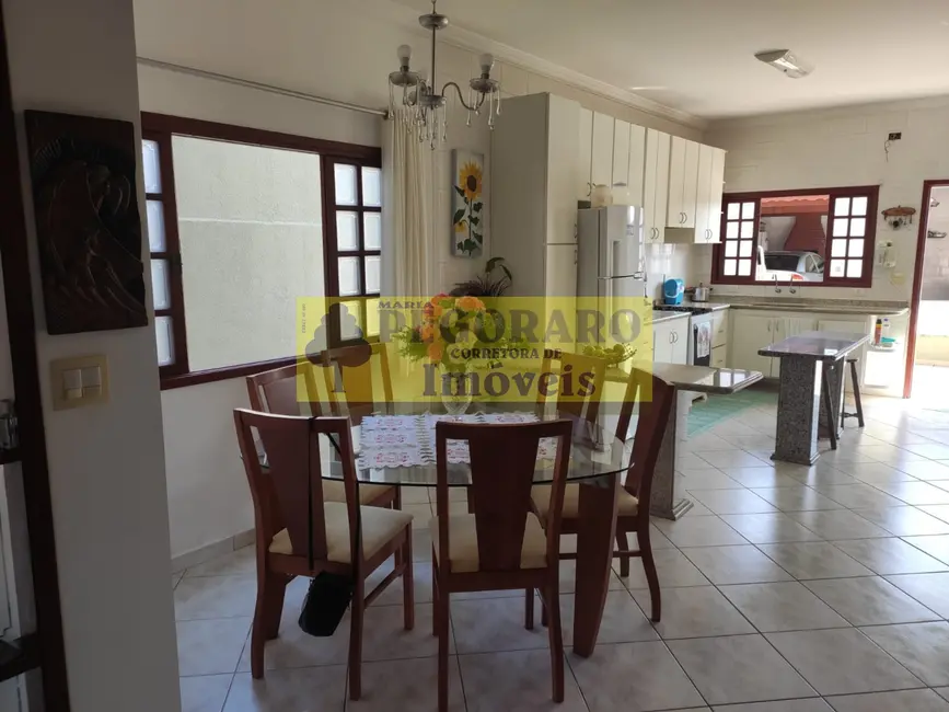 Foto 6 de Casa com 6 quartos à venda, 250m2 em Martim de Sá, Caraguatatuba - SP