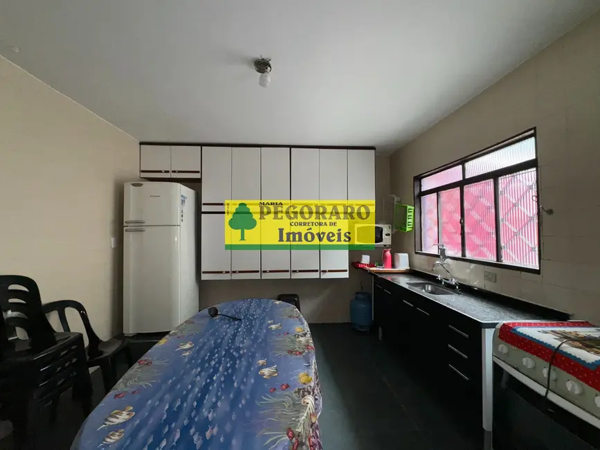 Foto 9 de Casa com 2 quartos à venda e para alugar, 135m2 em Martim de Sá, Caraguatatuba - SP