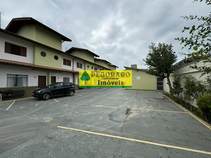 Foto 2 de Casa com 2 quartos à venda, 135m2 em Martim de Sá, Caraguatatuba - SP
