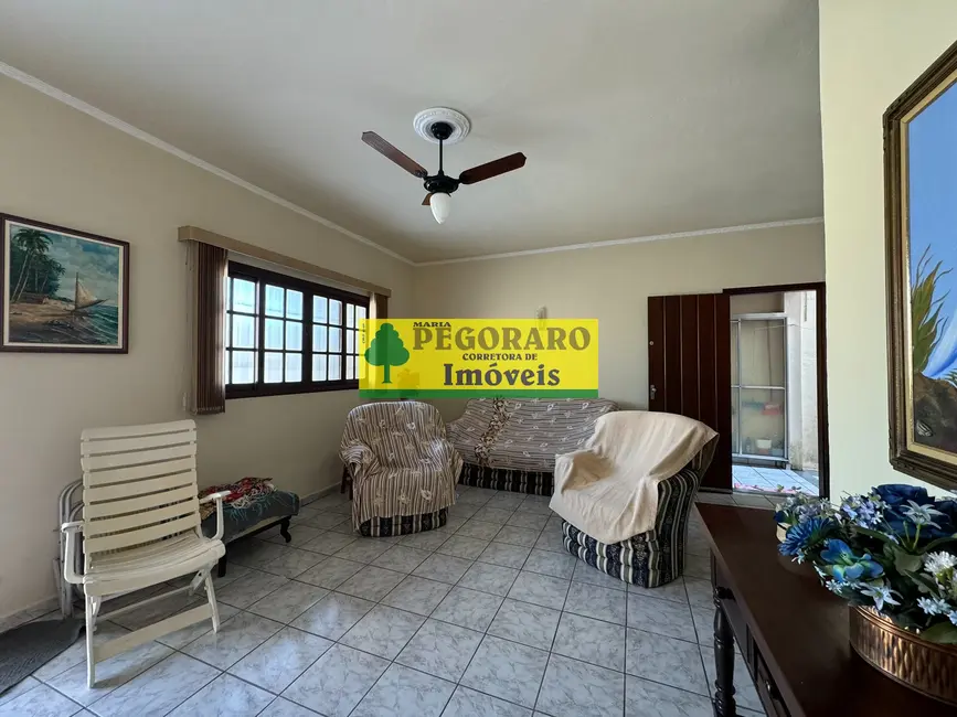 Foto 4 de Casa com 3 quartos à venda, 235m2 em Caputera, Caraguatatuba - SP