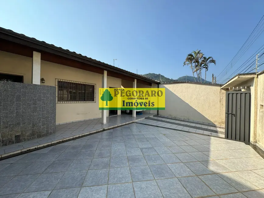 Foto 1 de Casa com 3 quartos à venda, 235m2 em Caputera, Caraguatatuba - SP