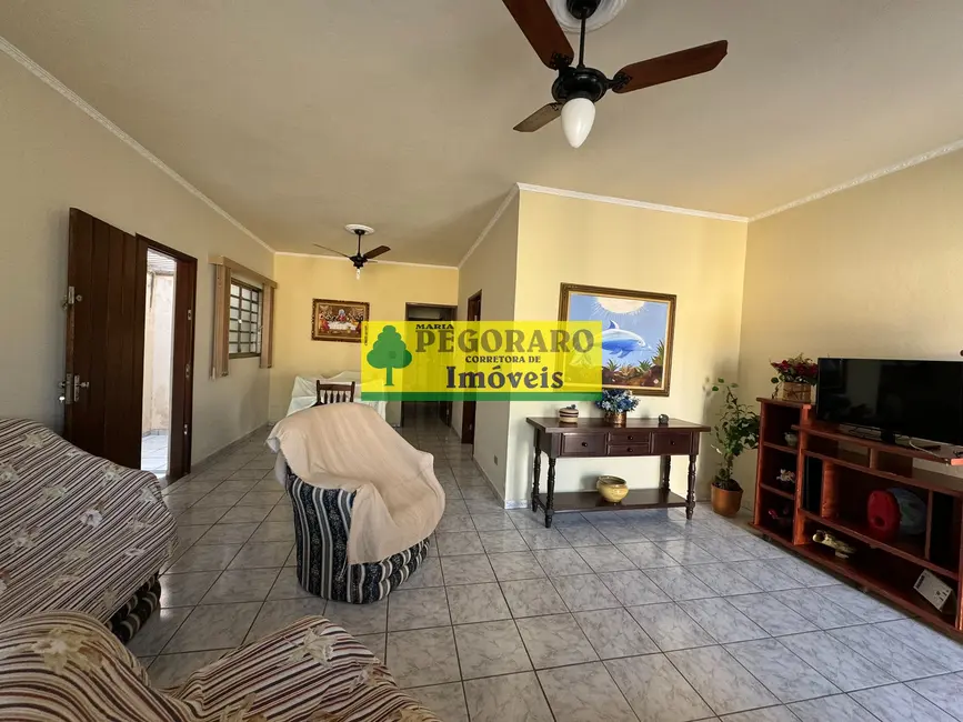 Foto 3 de Casa com 3 quartos à venda, 235m2 em Caputera, Caraguatatuba - SP