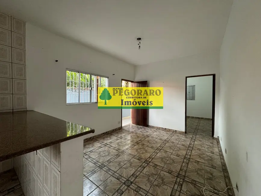 Foto 6 de Casa com 2 quartos para alugar, 125m2 em Martim de Sá, Caraguatatuba - SP