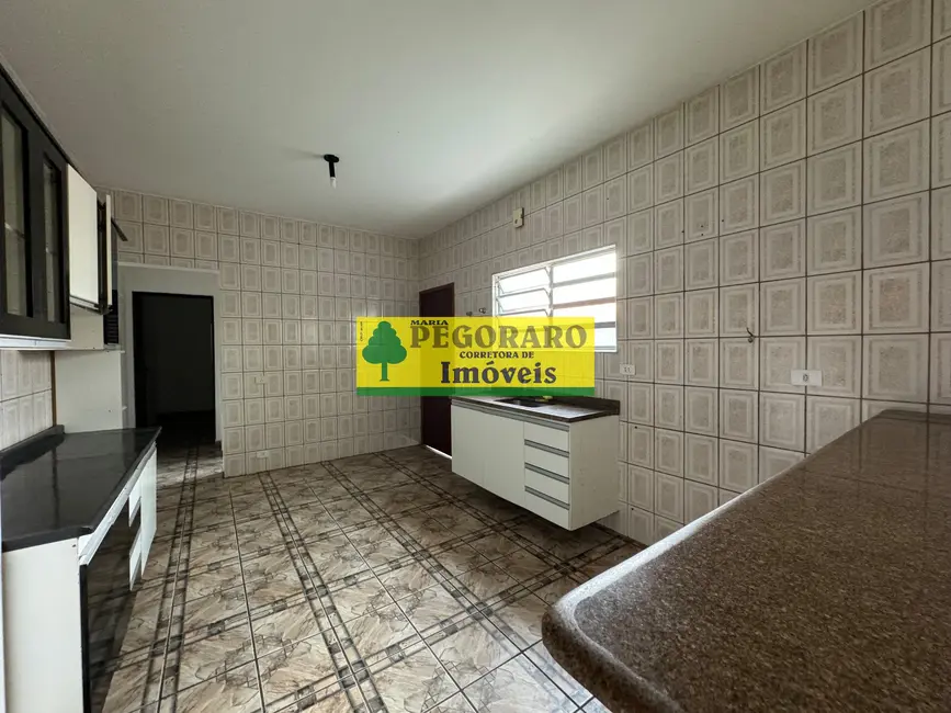 Foto 8 de Casa com 2 quartos para alugar, 125m2 em Martim de Sá, Caraguatatuba - SP