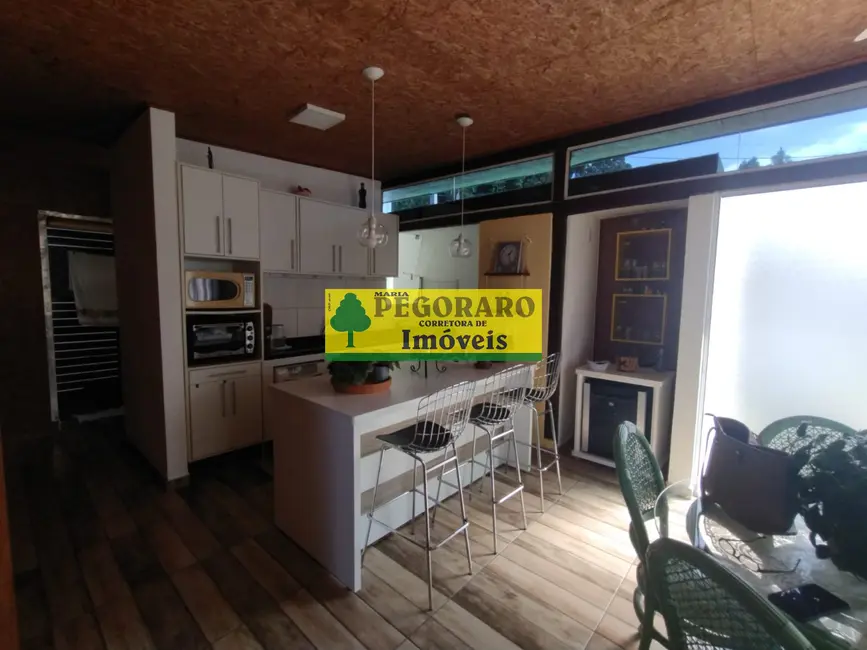 Foto 9 de Casa com 3 quartos à venda, 146m2 em Portal da Fazendinha, Caraguatatuba - SP