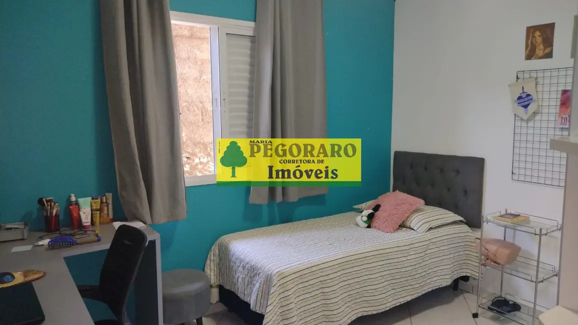 Foto 9 de Casa com 3 quartos à venda, 248m2 em Benfica, Caraguatatuba - SP