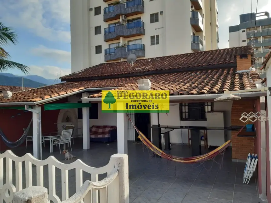 Casa com 3 quartos à venda, 157m2 em Martim de Sá, Caraguatatuba - SP - imagem 5 Foto 5 de Casa com 3 quartos à venda, 157m2 em Martim de Sá, Caraguatatuba - SP