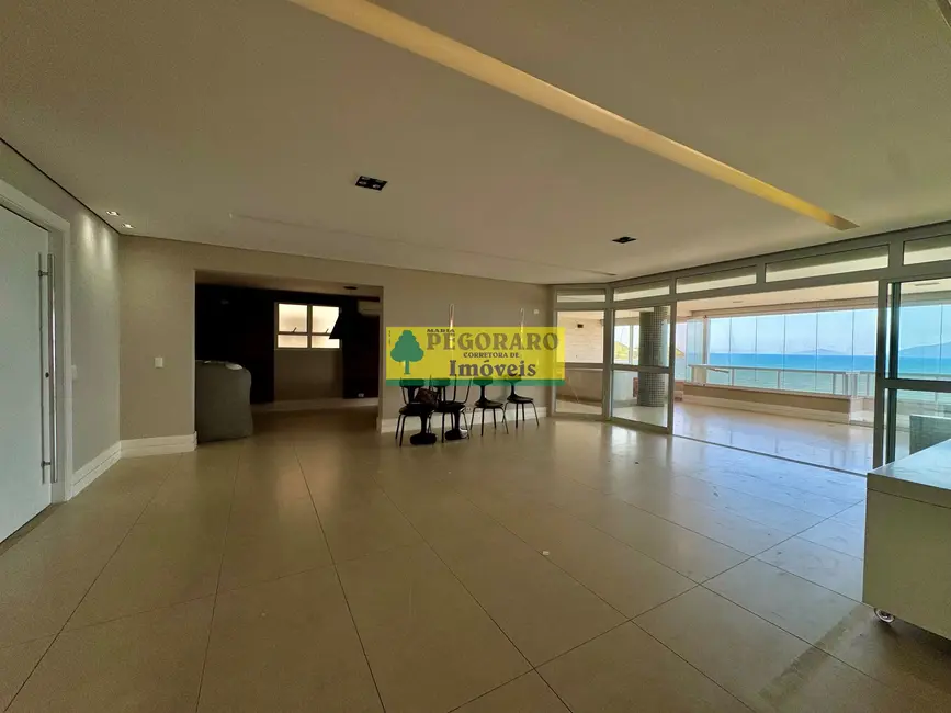 Foto 8 de Apartamento com 4 quartos à venda, 275m2 em Centro, Caraguatatuba - SP