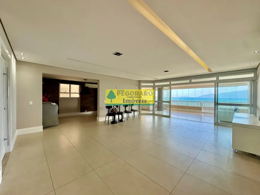 Foto 7 de Apartamento com 4 quartos à venda, 275m2 em Centro, Caraguatatuba - SP