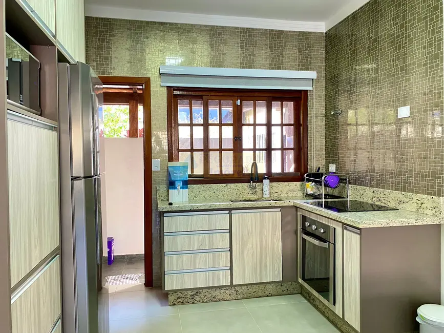 Casa de Condomínio com 2 quartos à venda, 115m2 em Prainha, Caraguatatuba - SP - imagem 6 Foto 6 de Casa de Condomínio com 2 quartos à venda, 115m2 em Prainha, Caraguatatuba - SP