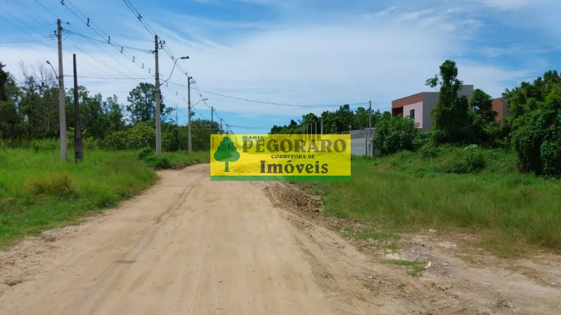 Foto 2 de Terreno / Lote à venda, 127m2 em Praia das Palmeiras, Caraguatatuba - SP