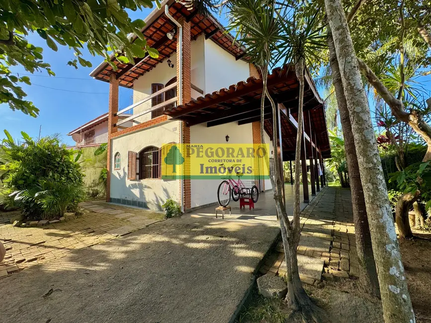 Foto 1 de Casa com 3 quartos à venda, 166m2 em Martim de Sá, Caraguatatuba - SP