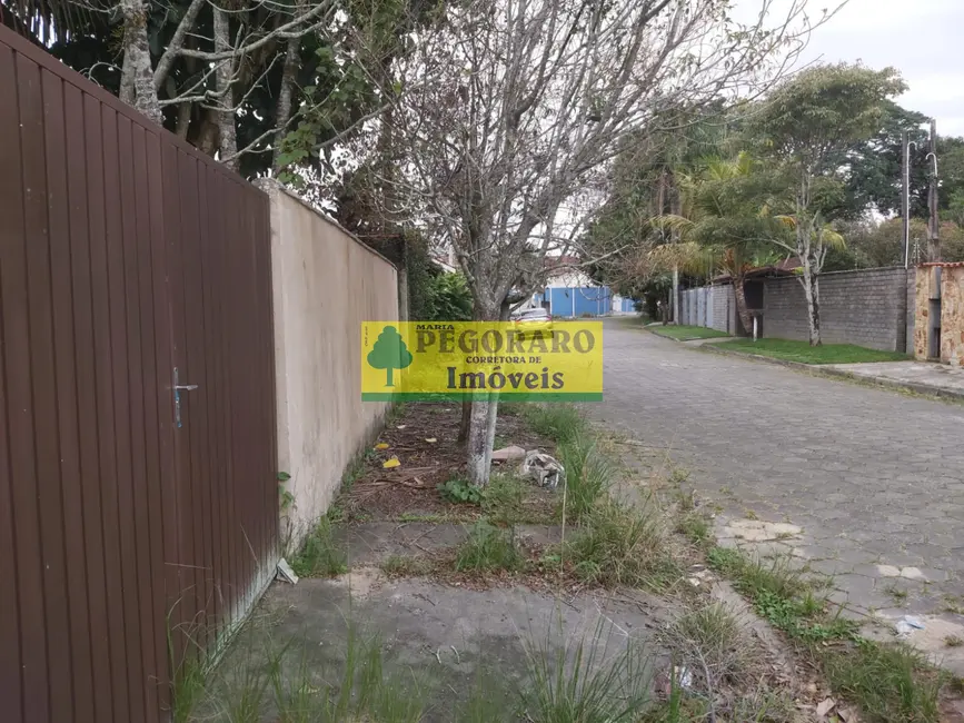 Foto 1 de Terreno / Lote à venda, 344m2 em Prainha, Caraguatatuba - SP