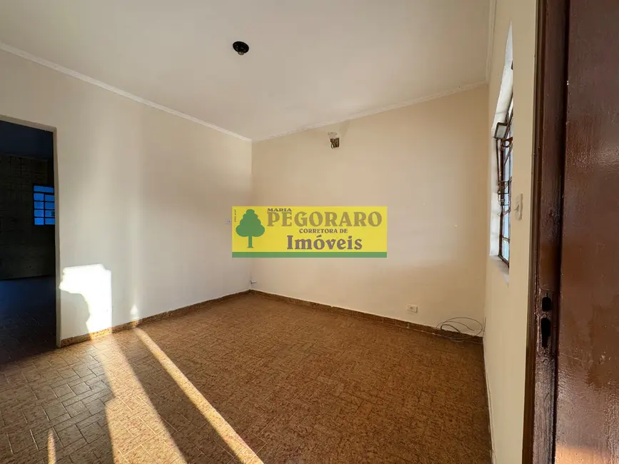 Foto 4 de Casa com 2 quartos para alugar, 90m2 em Poiares, Caraguatatuba - SP