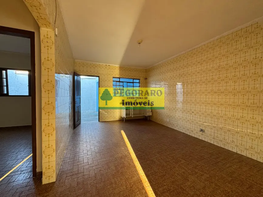 Foto 7 de Casa com 2 quartos para alugar, 90m2 em Poiares, Caraguatatuba - SP