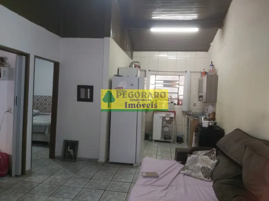 Foto 3 de Casa com 4 quartos à venda, 150m2 em Sumaré, Caraguatatuba - SP