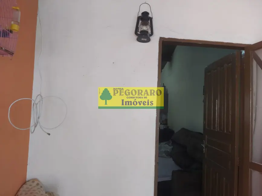 Foto 6 de Casa com 4 quartos à venda, 150m2 em Sumaré, Caraguatatuba - SP