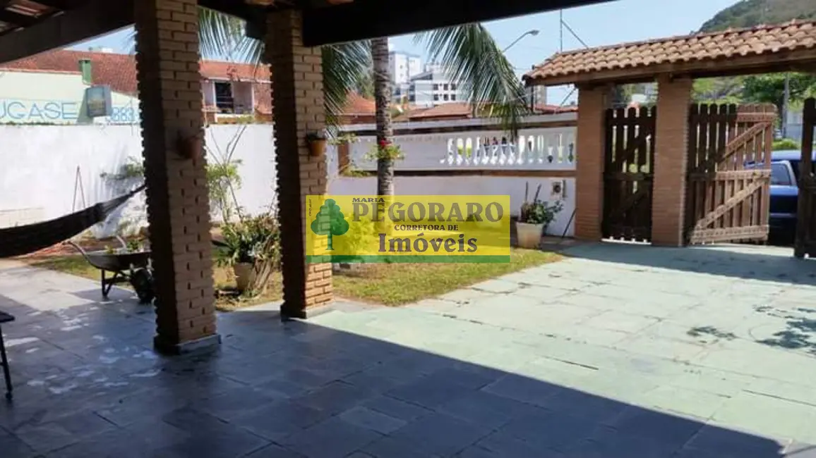 Foto 1 de Casa com 2 quartos à venda, 152m2 em Prainha, Caraguatatuba - SP