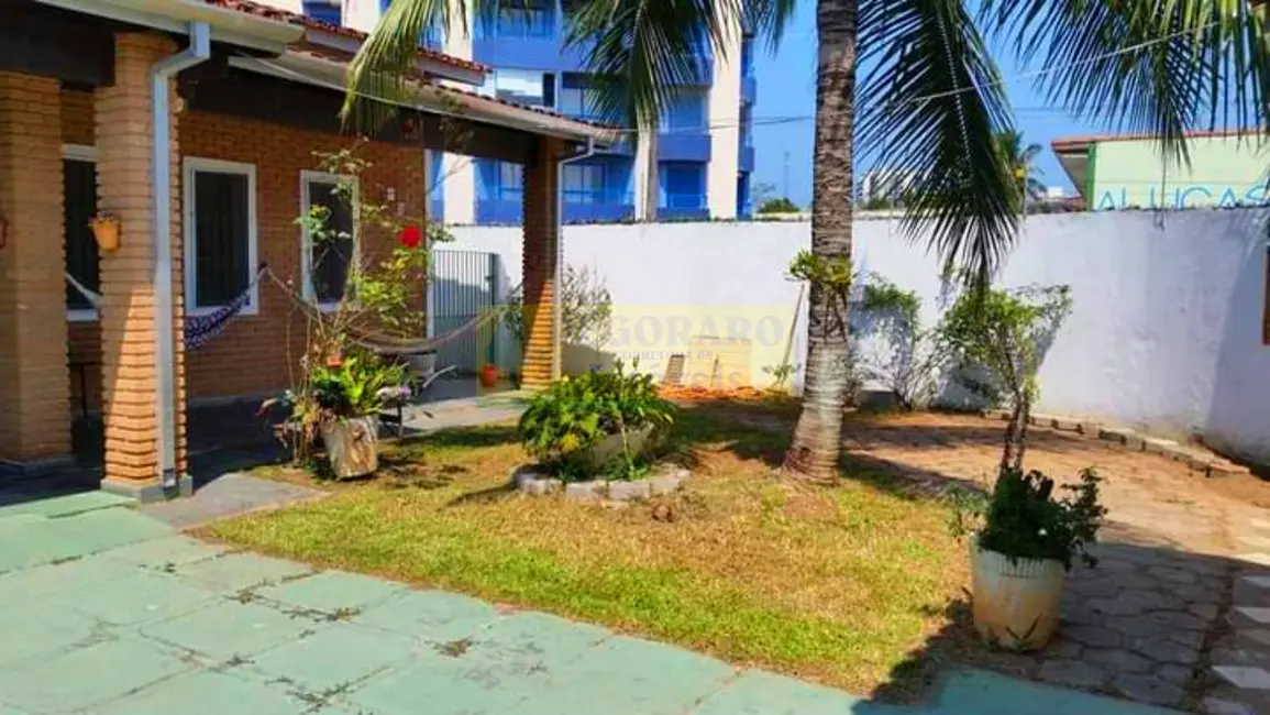 Foto 4 de Casa com 2 quartos à venda, 152m2 em Prainha, Caraguatatuba - SP