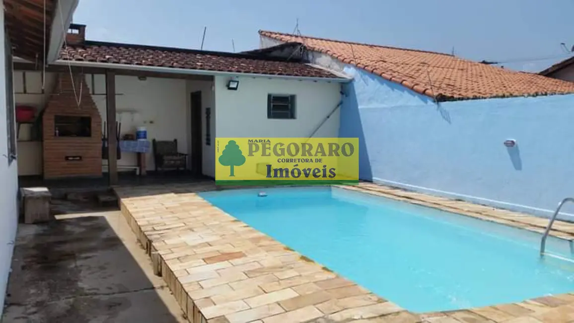 Casa com 2 quartos à venda, 152m2 em Prainha, Caraguatatuba - SP - imagem 2 Foto 2 de Casa com 2 quartos à venda, 152m2 em Prainha, Caraguatatuba - SP