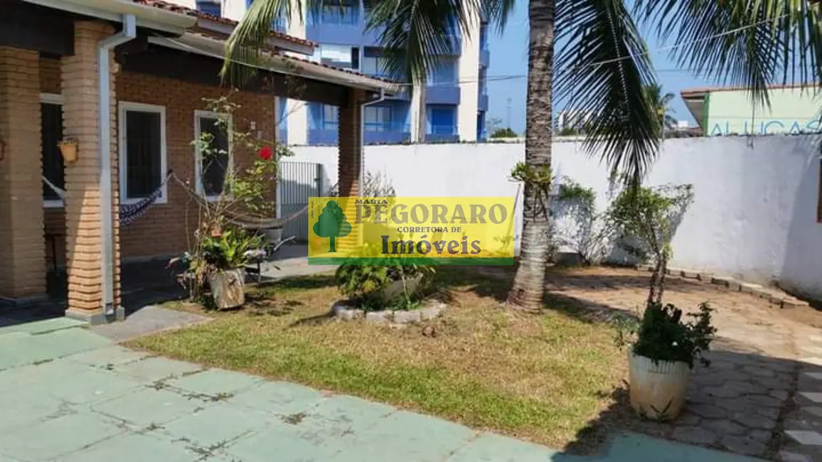 Foto 3 de Casa com 2 quartos à venda, 152m2 em Prainha, Caraguatatuba - SP