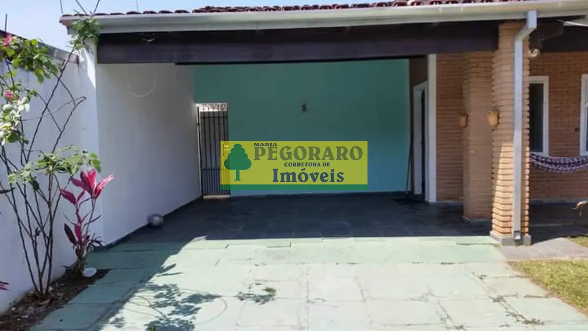 Foto 5 de Casa com 2 quartos à venda, 152m2 em Prainha, Caraguatatuba - SP