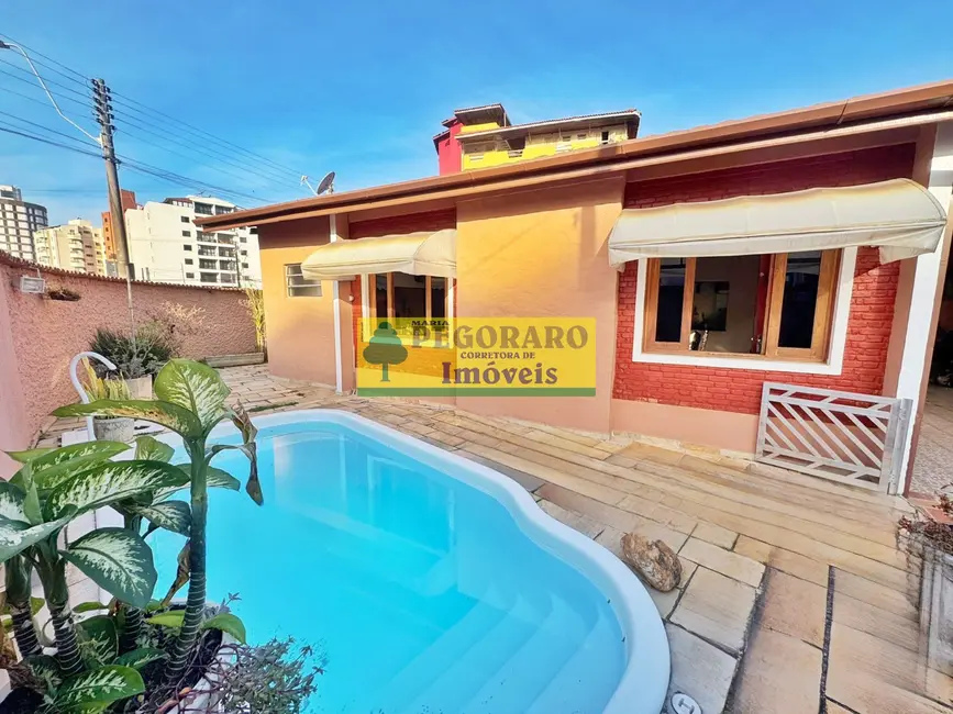 Foto 1 de Casa com 4 quartos à venda, 249m2 em Martim de Sá, Caraguatatuba - SP