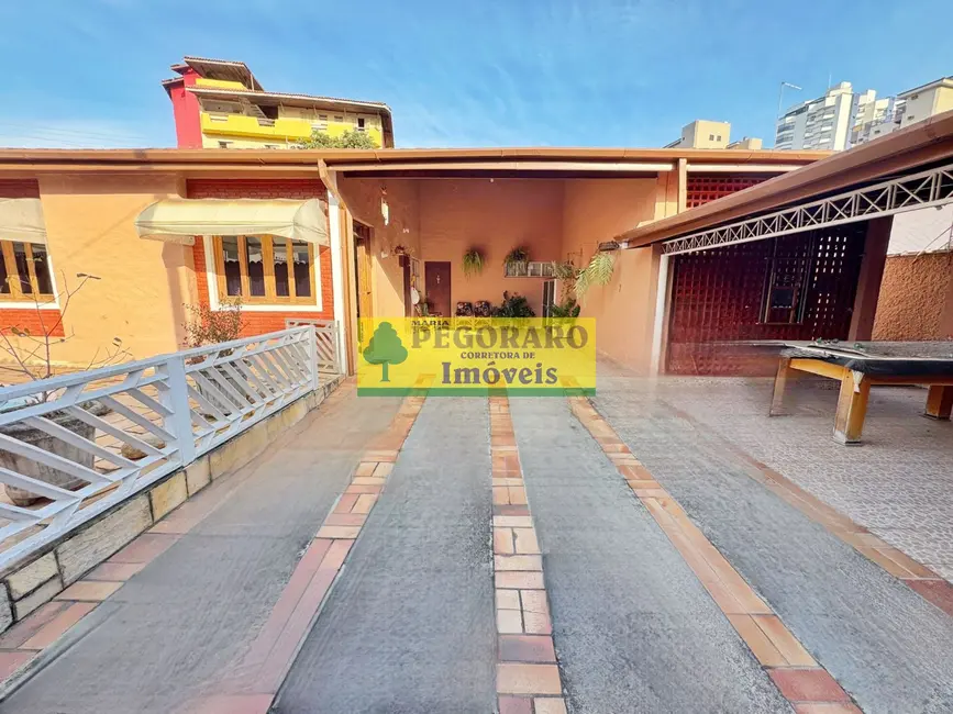 Foto 2 de Casa com 4 quartos à venda, 249m2 em Martim de Sá, Caraguatatuba - SP