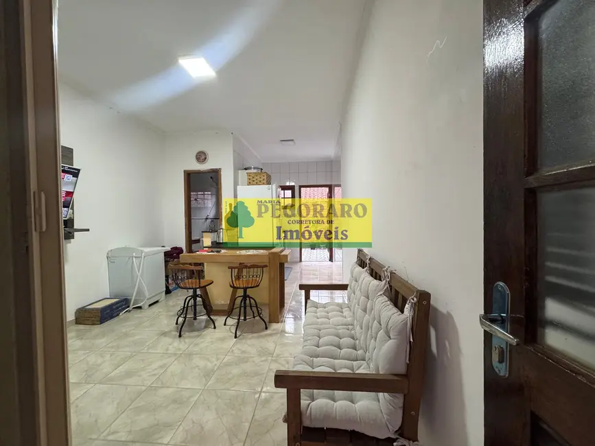 Foto 2 de Apartamento com 1 quarto à venda, 51m2 em Martim de Sá, Caraguatatuba - SP