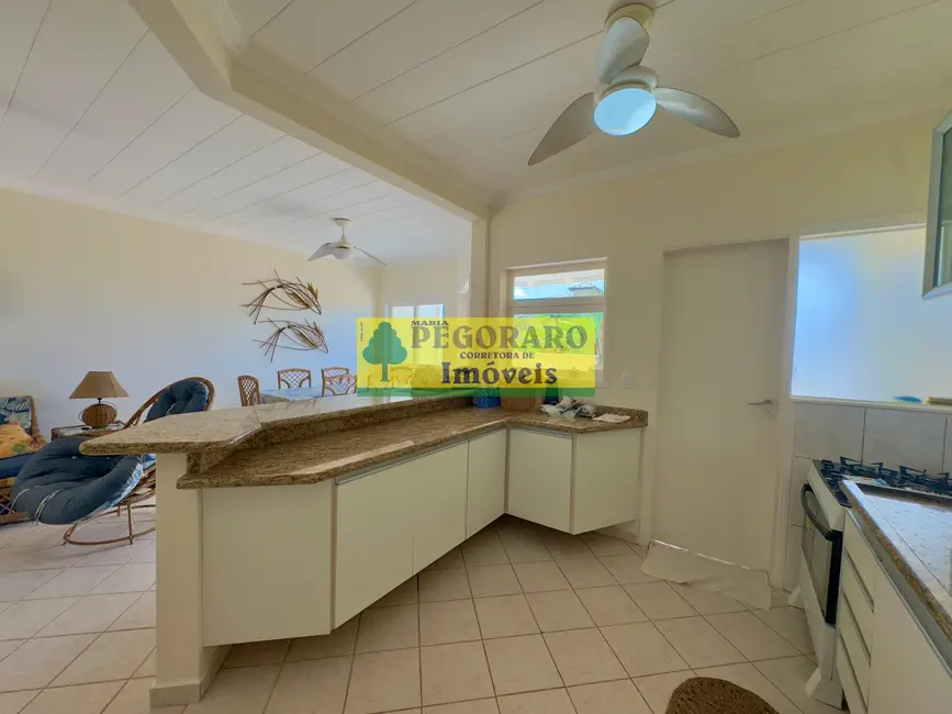 Foto 9 de Casa de Condomínio com 3 quartos à venda, 200m2 em Jardim Capricórnio, Caraguatatuba - SP