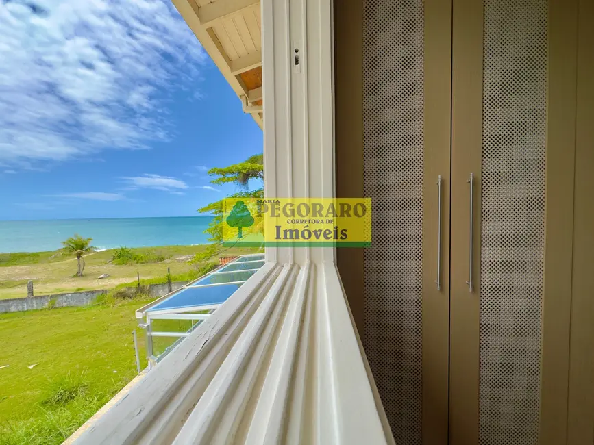 Foto 3 de Casa de Condomínio com 3 quartos à venda, 200m2 em Jardim Capricórnio, Caraguatatuba - SP