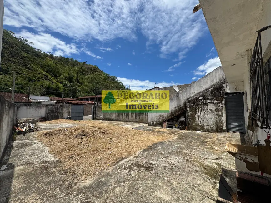 Foto 4 de Casa com 2 quartos à venda, 100m2 em Balneário Forest, Caraguatatuba - SP