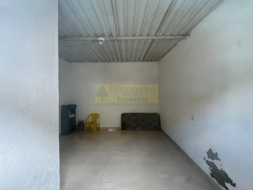 Foto 5 de Casa com 2 quartos à venda, 100m2 em Balneário Forest, Caraguatatuba - SP