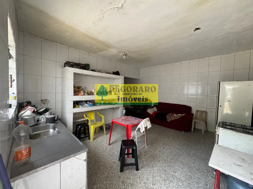 Foto 5 de Casa com 2 quartos à venda, 100m2 em Balneário Forest, Caraguatatuba - SP