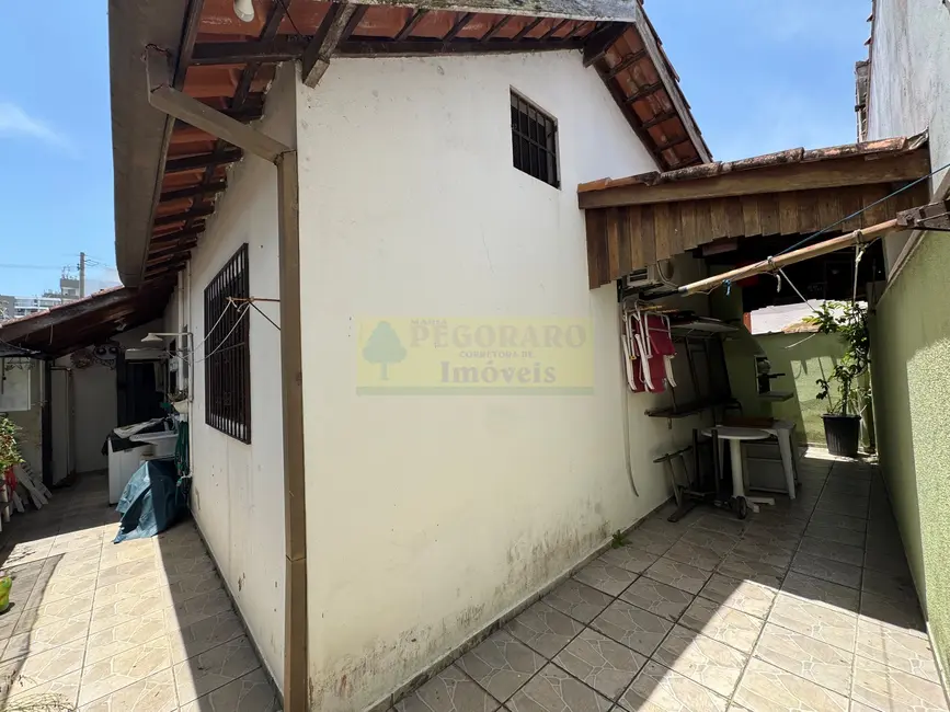 Foto 5 de Casa com 2 quartos à venda, 65m2 em Indaiá, Caraguatatuba - SP