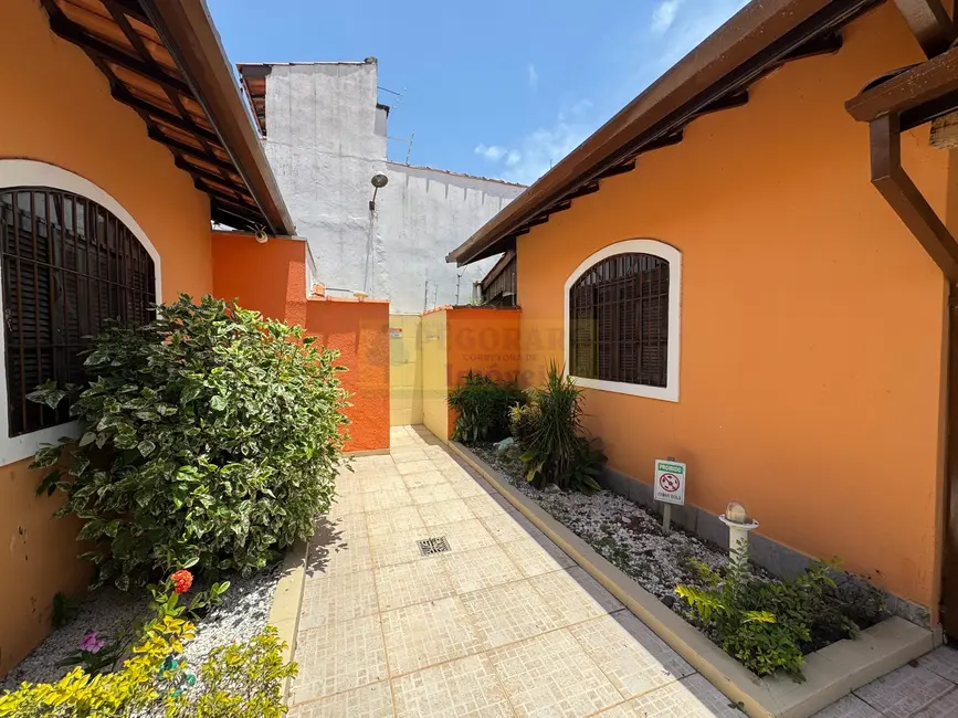 Foto 6 de Casa com 2 quartos à venda, 65m2 em Indaiá, Caraguatatuba - SP