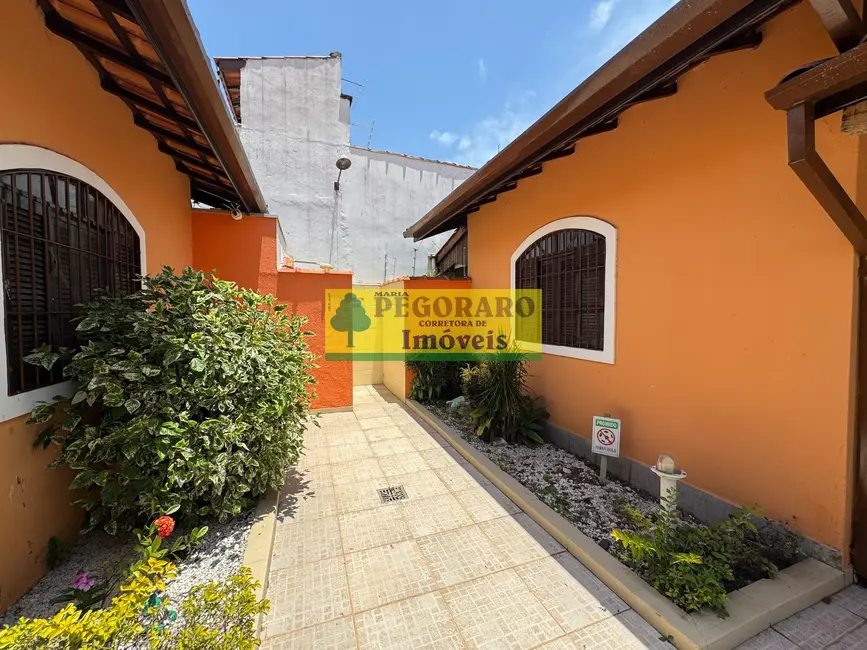 Foto 5 de Casa com 2 quartos à venda, 65m2 em Indaiá, Caraguatatuba - SP