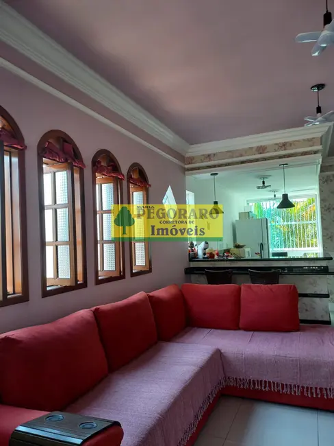 Foto 5 de Casa com 4 quartos à venda, 300m2 em Martim de Sá, Caraguatatuba - SP