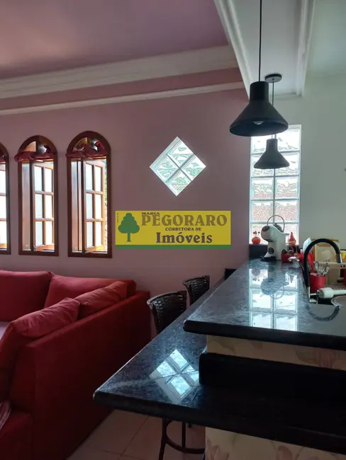 Foto 3 de Casa com 4 quartos à venda, 300m2 em Martim de Sá, Caraguatatuba - SP