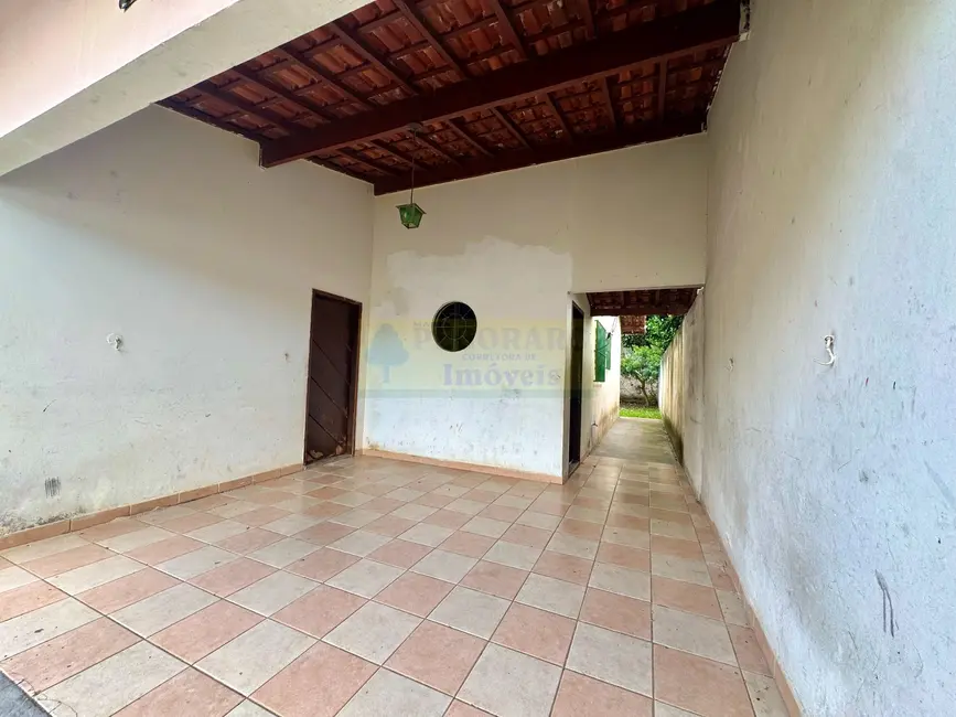 Foto 3 de Casa com 2 quartos à venda, 130m2 em Martim de Sá, Caraguatatuba - SP