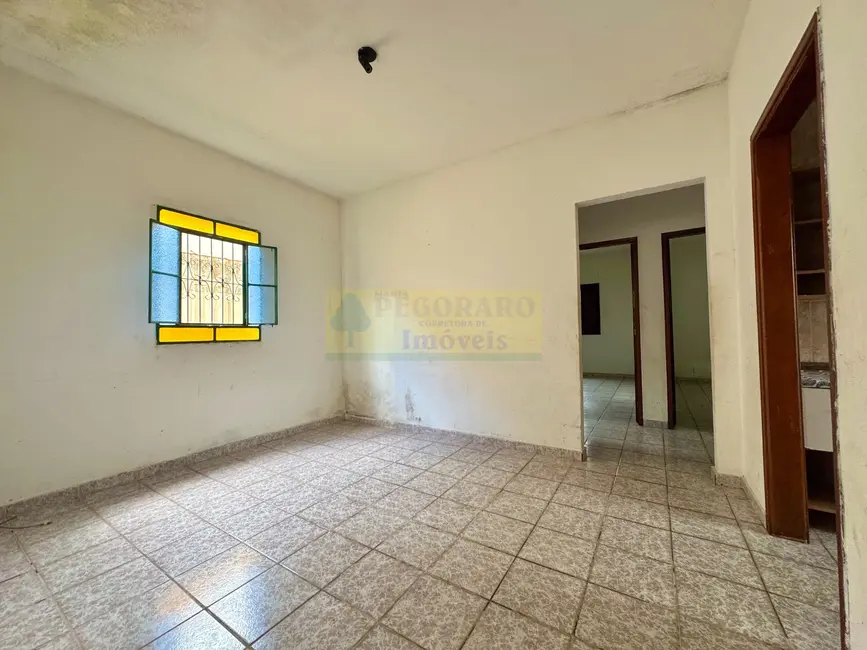 Foto 9 de Casa com 2 quartos à venda, 130m2 em Martim de Sá, Caraguatatuba - SP
