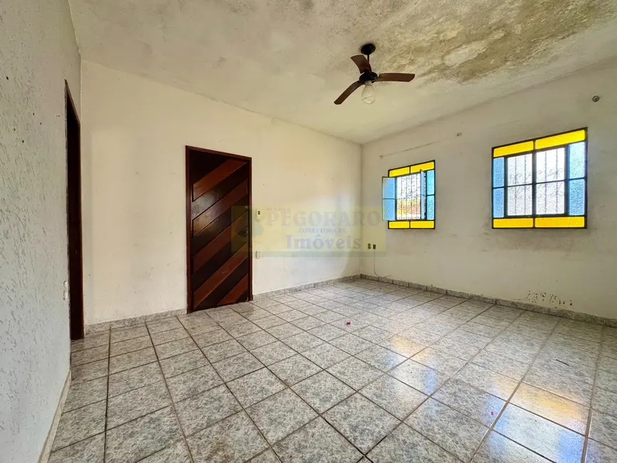 Foto 8 de Casa com 2 quartos à venda, 130m2 em Martim de Sá, Caraguatatuba - SP