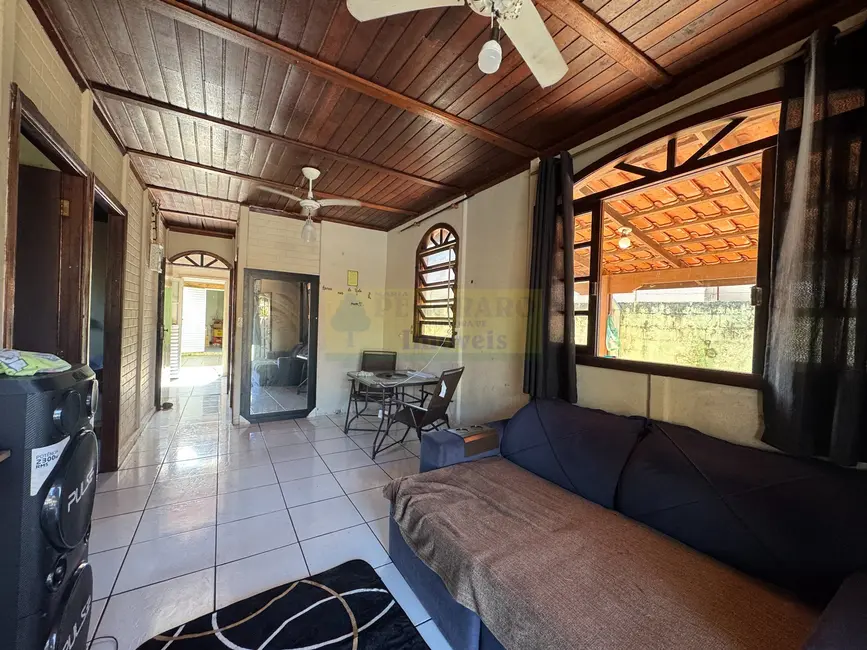 Foto 7 de Casa com 2 quartos à venda, 100m2 em Sumaré, Caraguatatuba - SP
