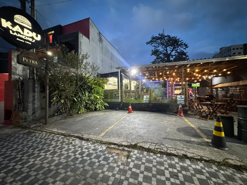 Foto 1 de Loja à venda, 200m2 em Centro, Caraguatatuba - SP
