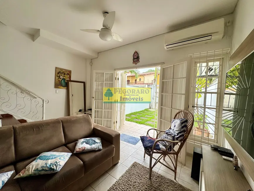 Foto 4 de Casa de Condomínio com 2 quartos à venda, 115m2 em Prainha, Caraguatatuba - SP