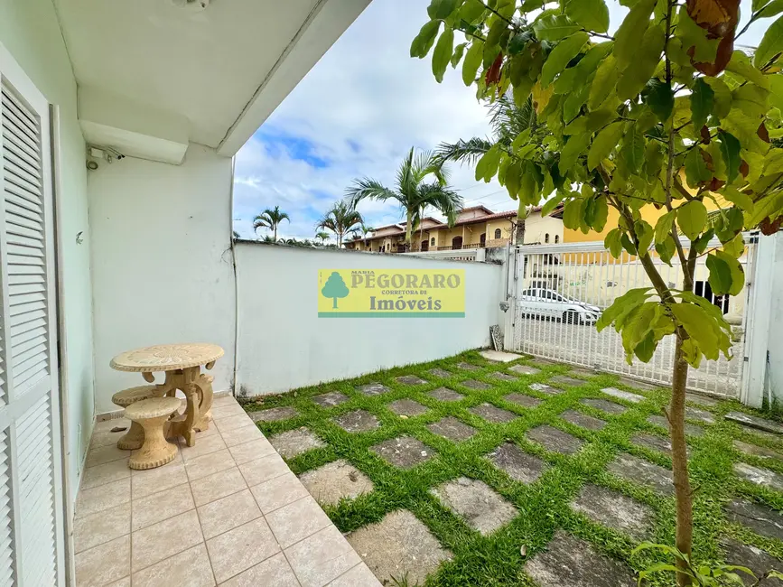 Foto 2 de Casa de Condomínio com 2 quartos à venda, 115m2 em Prainha, Caraguatatuba - SP