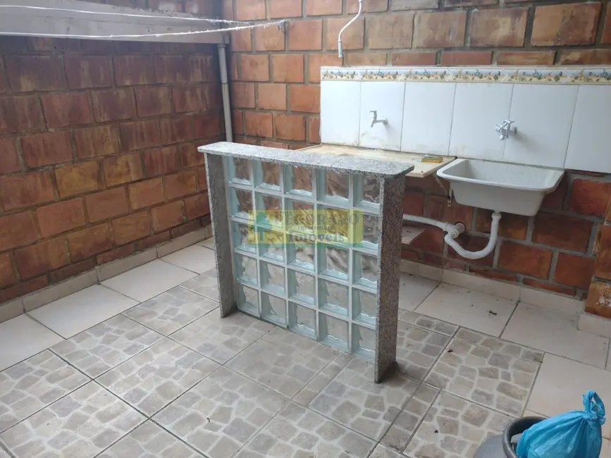 Foto 7 de Apartamento com 1 quarto para alugar, 40m2 em Martim de Sá, Caraguatatuba - SP